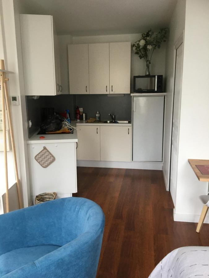 Studio Balcon De La Place 迪南 外观 照片